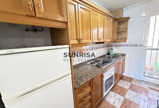 Appartement · Herverkoop - Villamartin · Alicante · Spanje