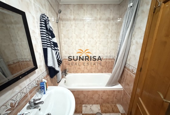 Appartement · Herverkoop - Villamartin · Alicante · Spanje