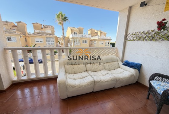 Appartement · Herverkoop - Villamartin · Alicante · Spanje