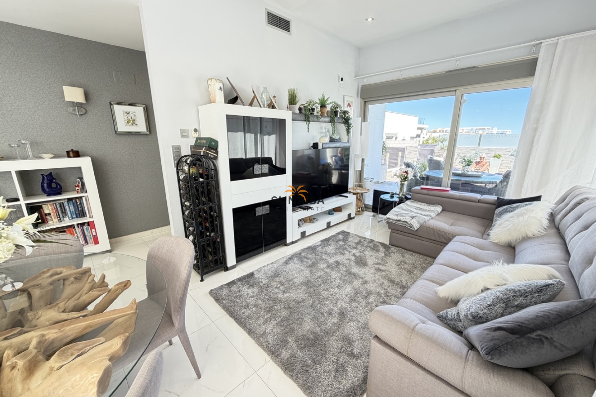 Resale - Villa - Villamartin