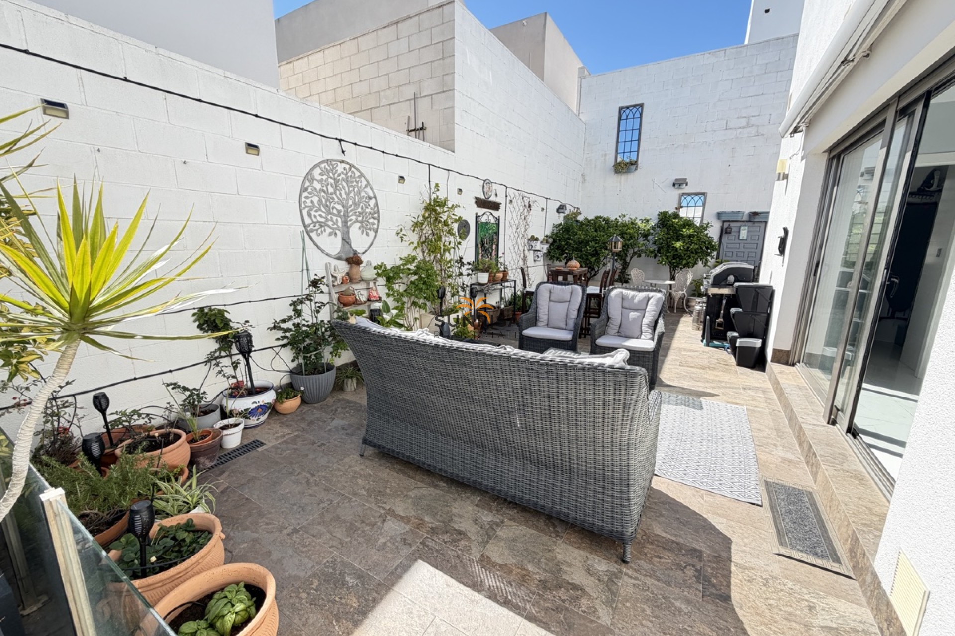 Resale - Villa - Villamartin