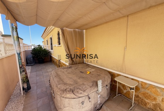Apartment · Resale - Orihuela Costa · Los Dolses · Alicante · Spain