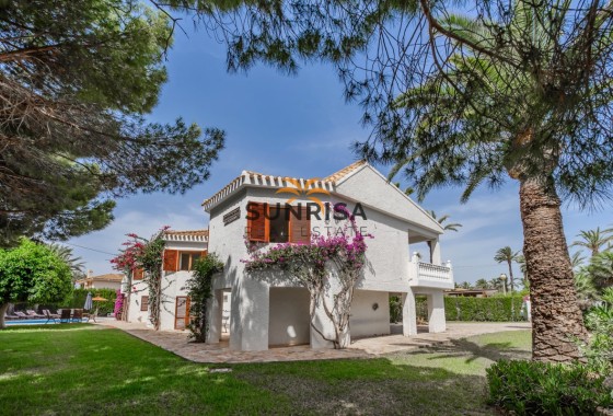 Villa · Reventa - Cabo Roig · Alicante · España