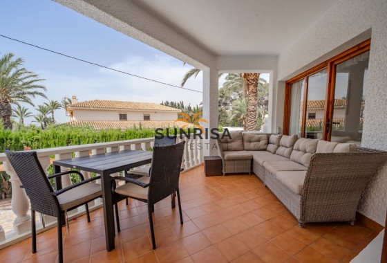 Villa · Reventa - Cabo Roig · Alicante · España