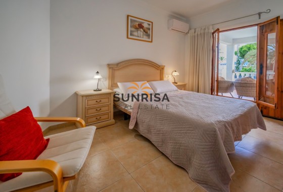 Villa · Reventa - Cabo Roig · Alicante · España