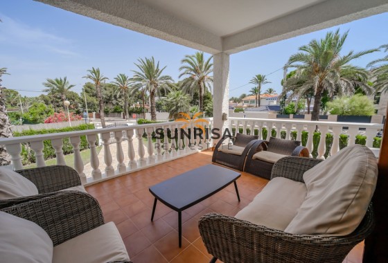 Villa · Reventa - Cabo Roig · Alicante · España