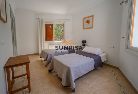 Villa · Reventa - Cabo Roig · Alicante · España