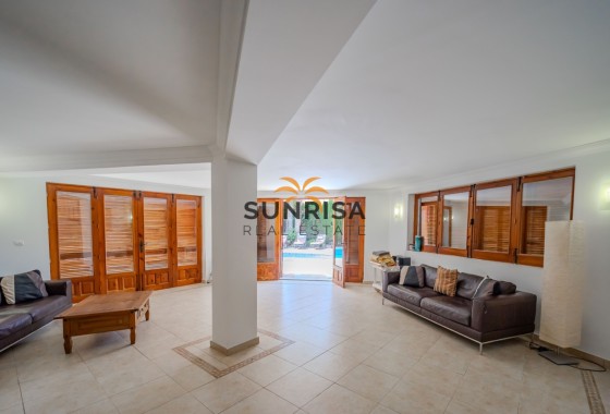 Villa · Reventa - Cabo Roig · Alicante · España