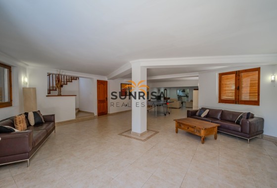 Villa · Reventa - Cabo Roig · Alicante · España