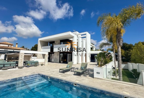 Villa · Revente - Villamartin · Alicante · Espagne