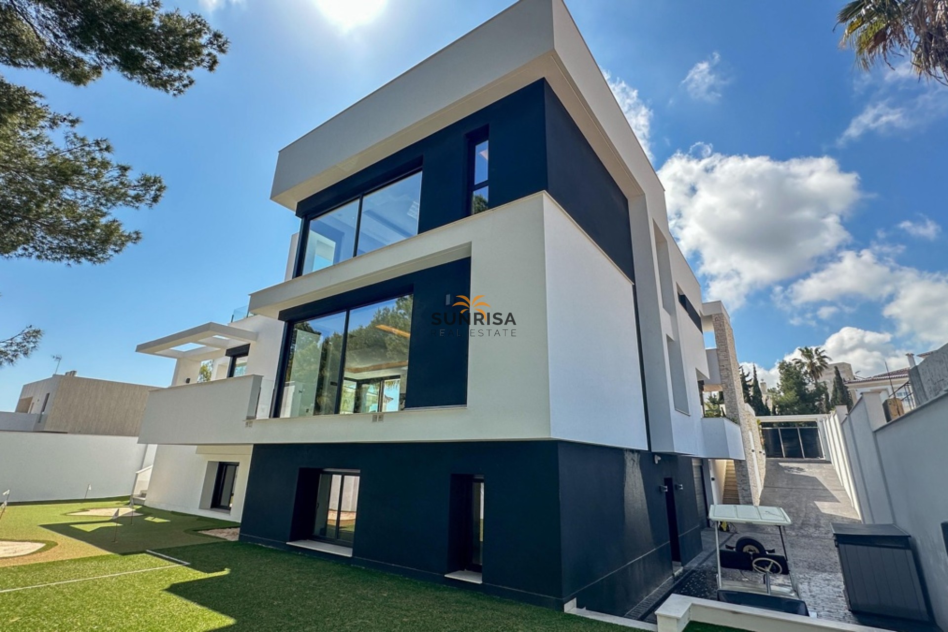 Revente - Villa - Villamartin