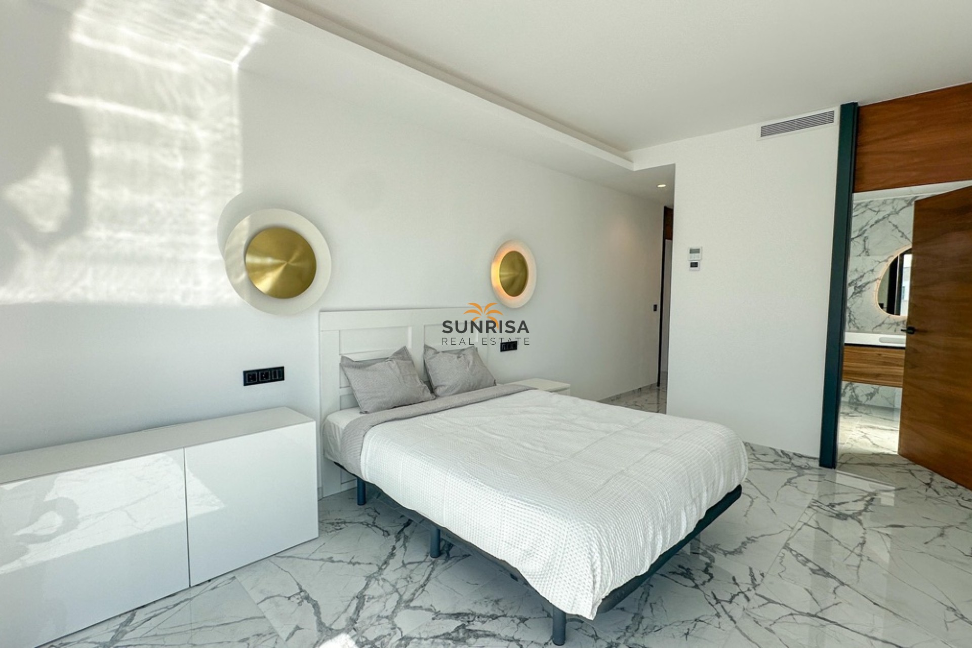 Revente - Villa - Villamartin