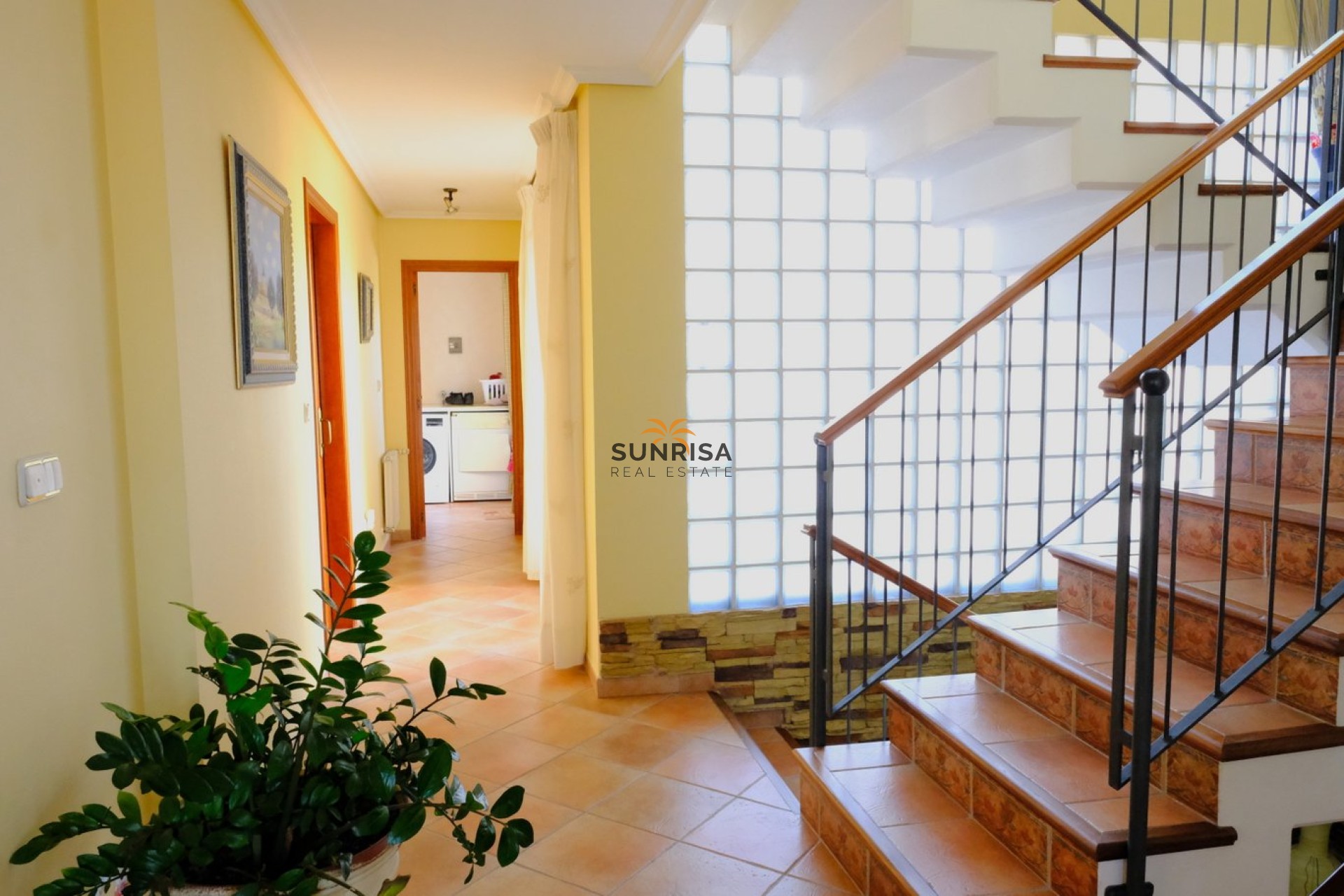 Resale - Finca - Orihuela