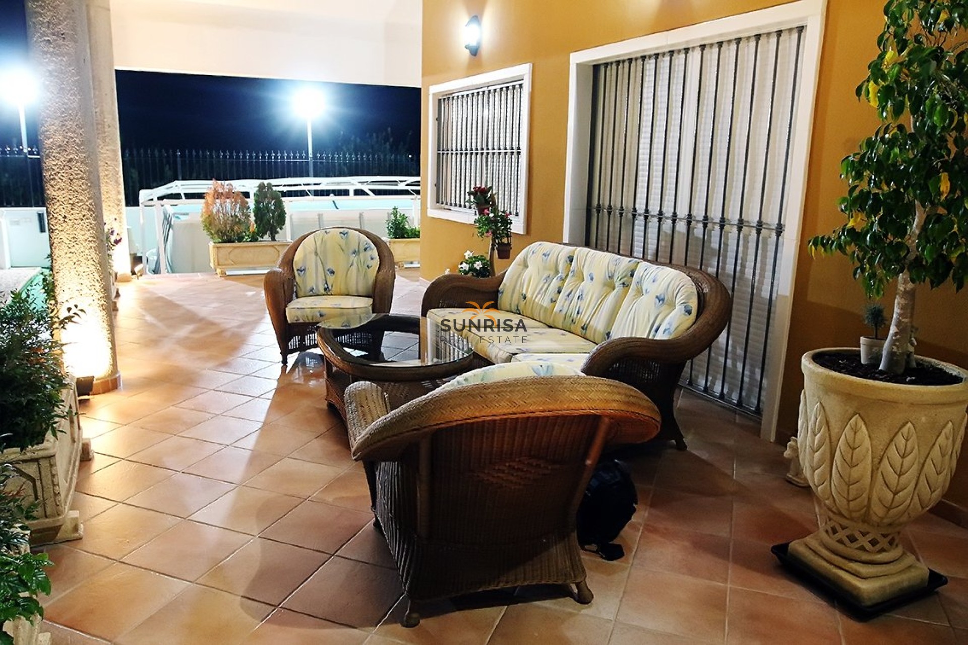 Resale - Finca - Orihuela