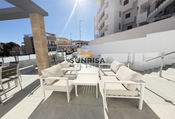 Villa · Revente - Villamartin · Alicante · Espagne