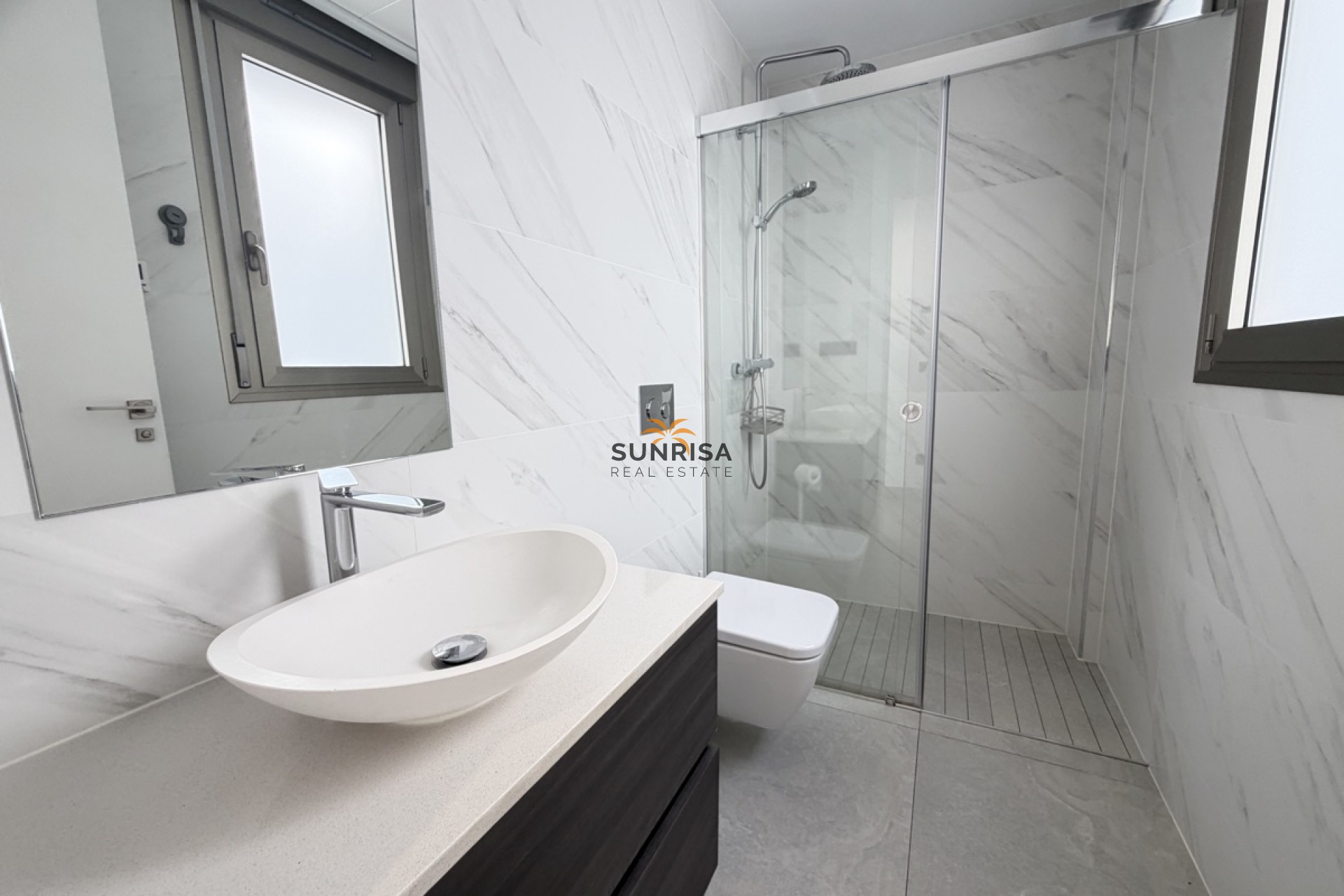 Resale - Villa - Villamartin