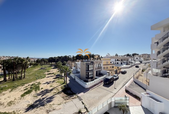 Villa · Revente - Villamartin · Alicante · Espagne