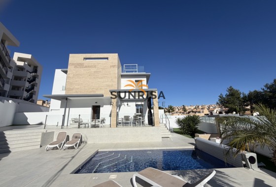 Villa · Revente - Villamartin · Alicante · Espagne