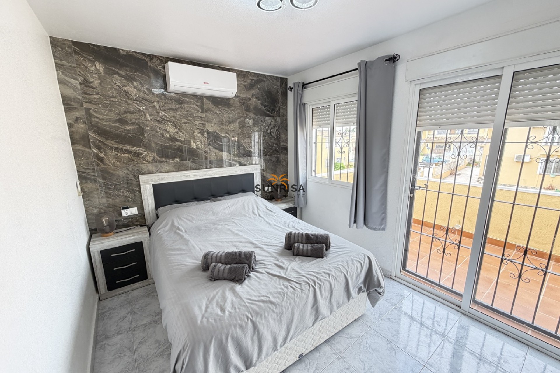 Revente - Villa - Villamartin
