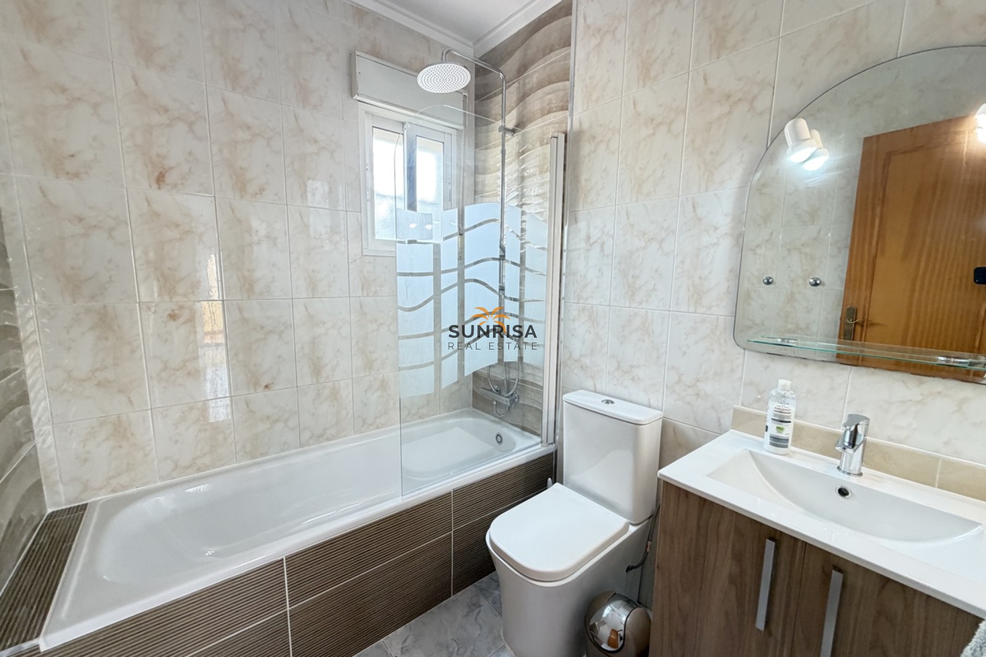 Revente - Villa - Villamartin