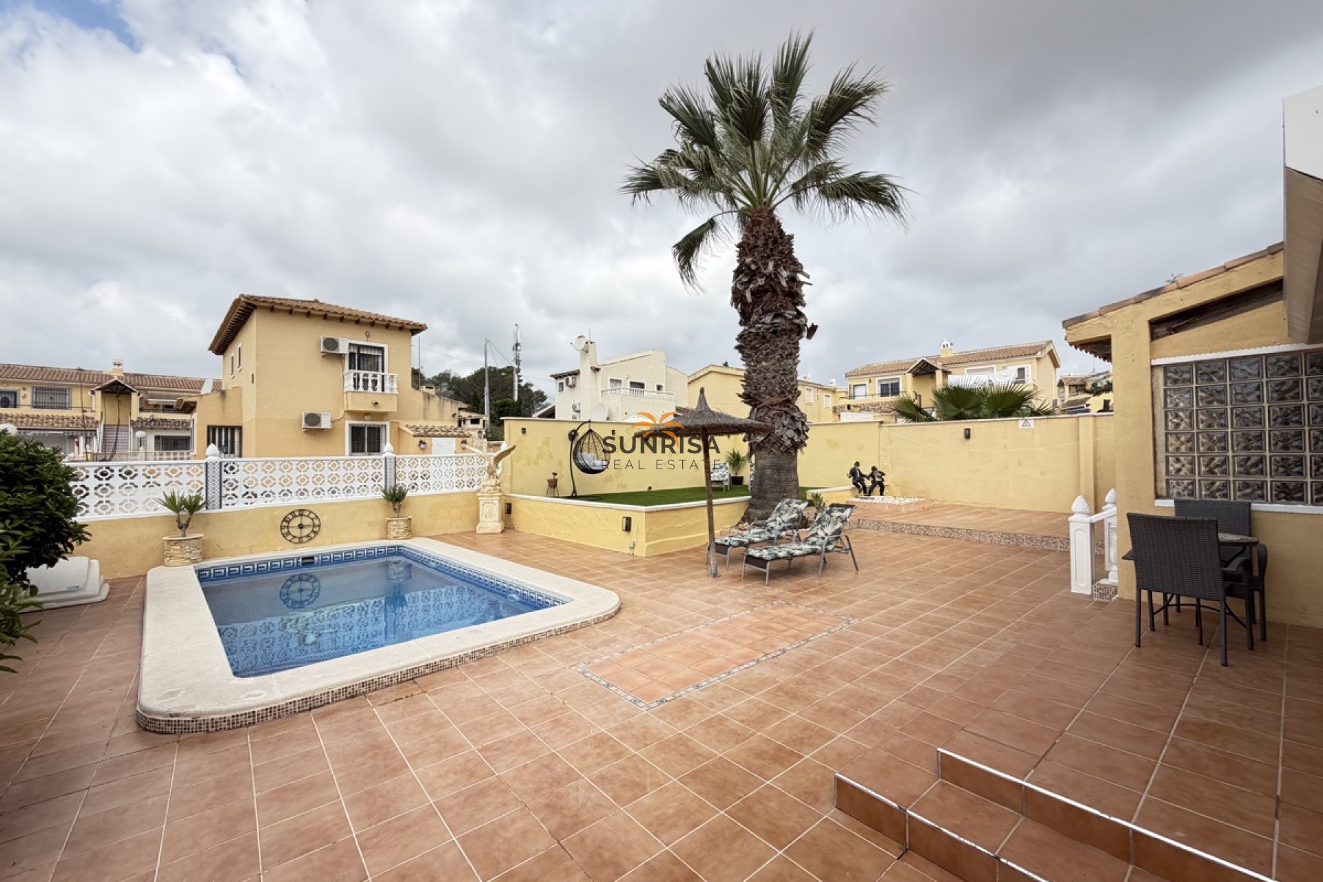 Revente - Villa - Villamartin