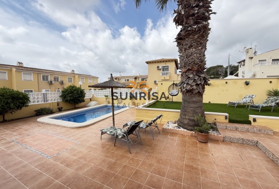 Villa · Revente - Villamartin · Alicante · Espagne