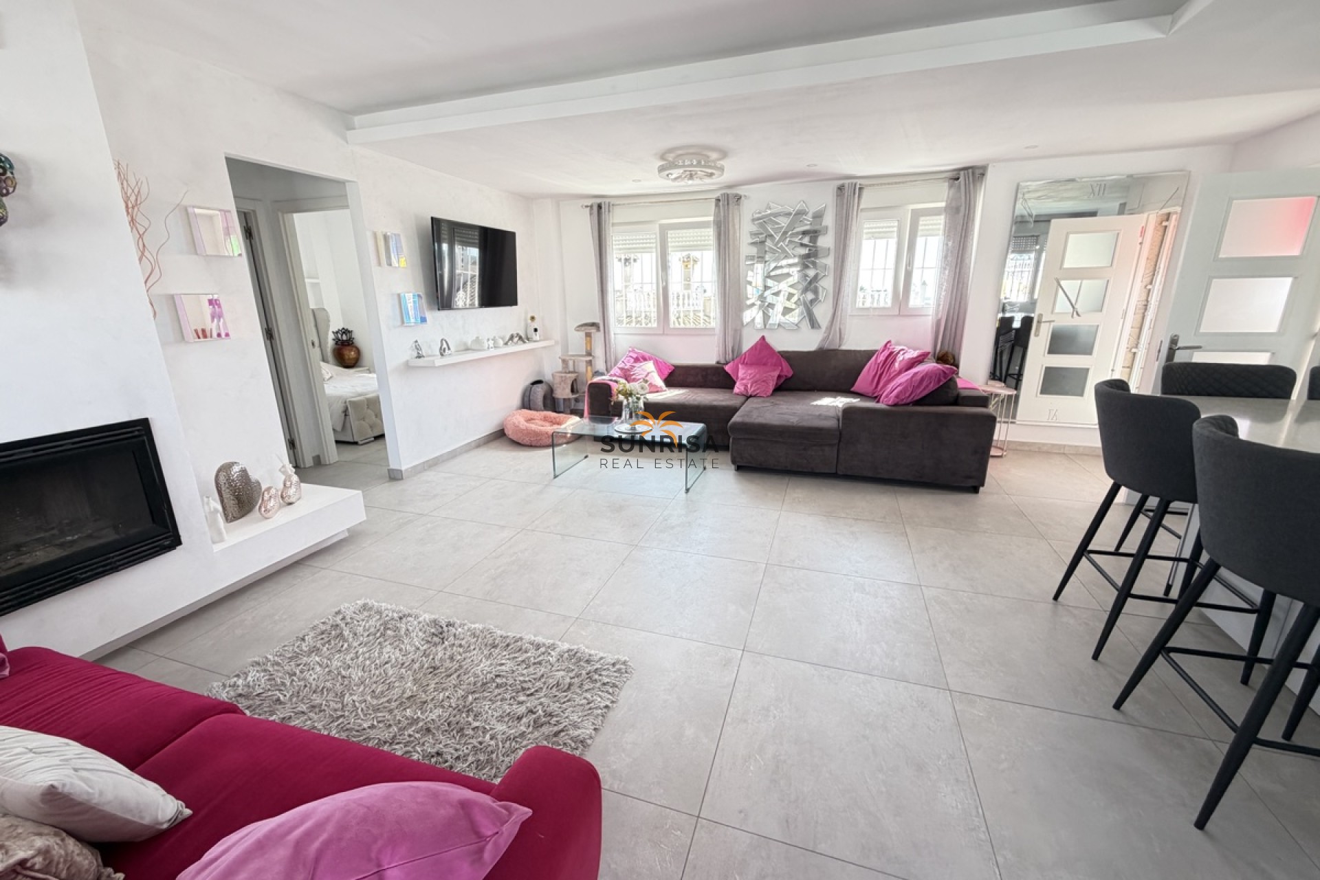 Resale - Villa - San Miguel de Salinas