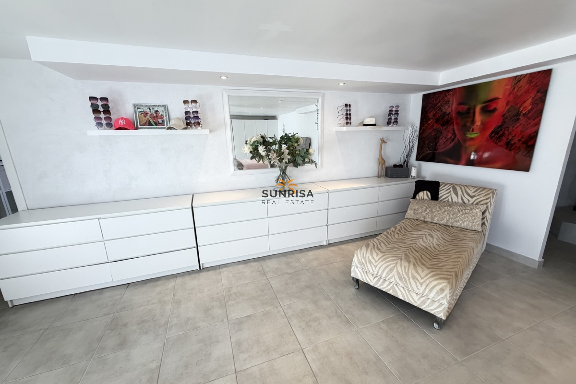 Resale - Villa - San Miguel de Salinas