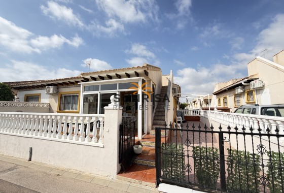 Maison de ville · Revente - La Zenia · Alicante · Espagne
