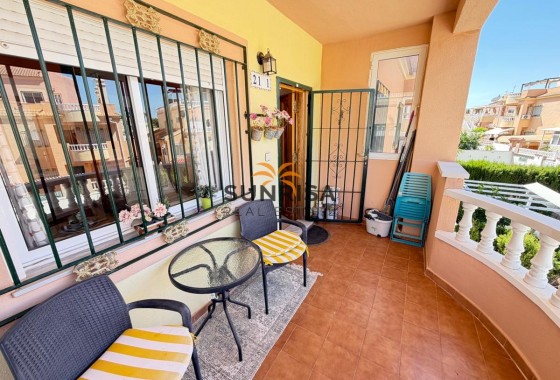 Apartamento · Reventa - Orihuela Costa · Lomas de Cabo Roig · Alicante · España