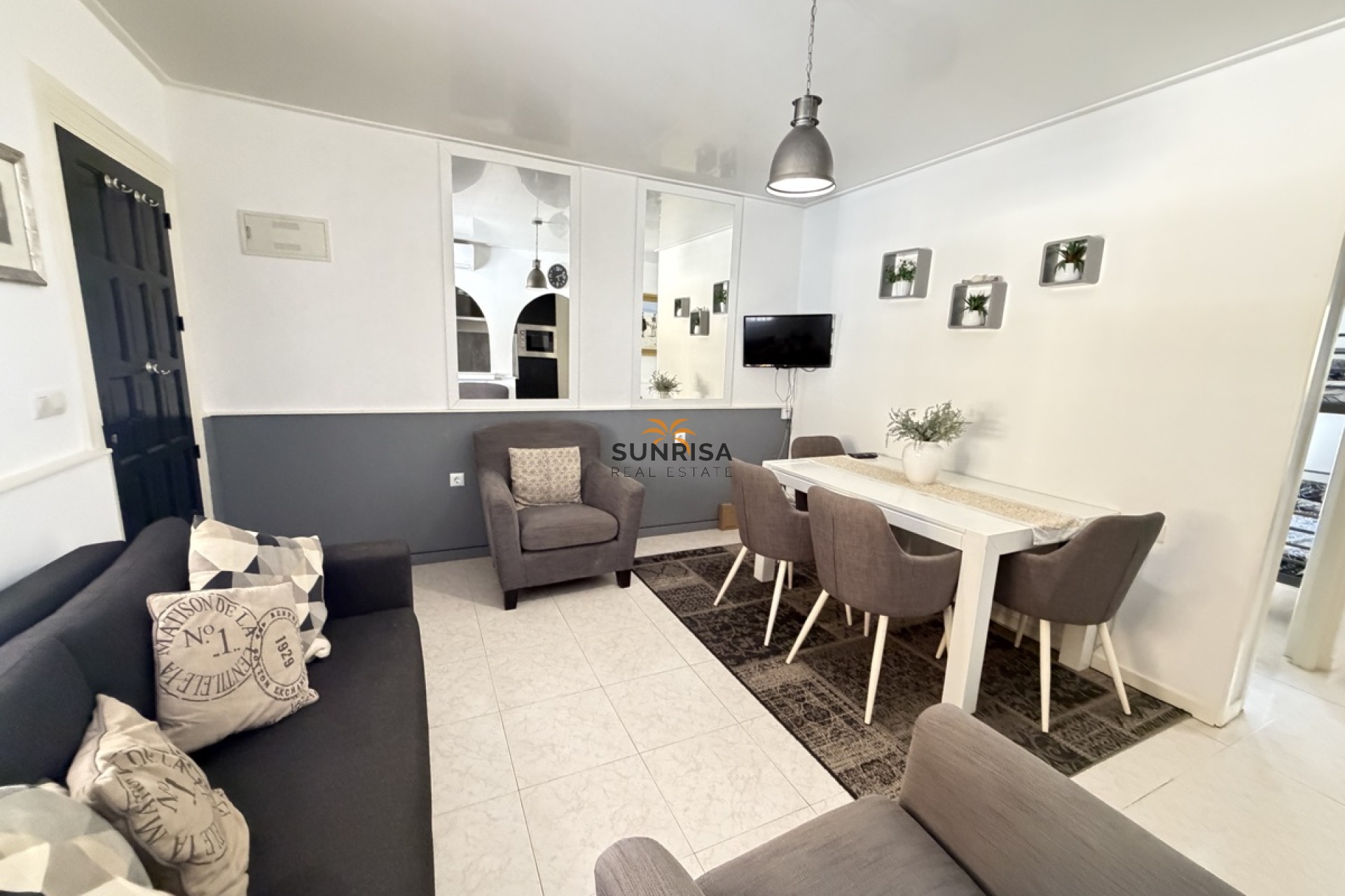 Reventa - Apartamento - Villamartin
