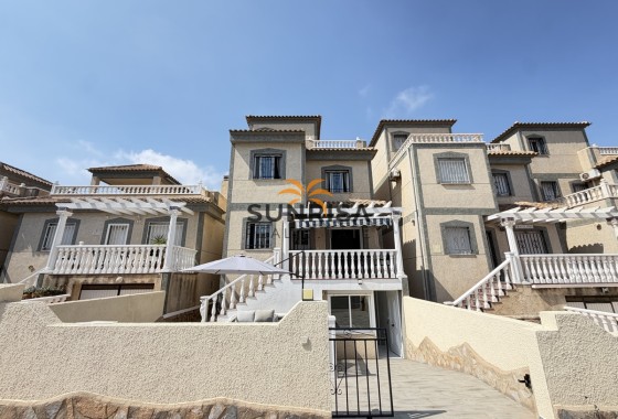 Villa · Revente - Villamartin · Alicante · Espagne