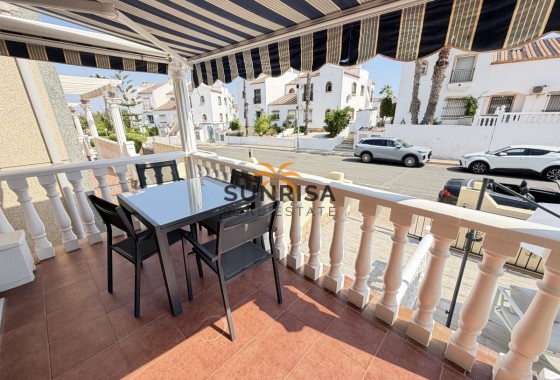 Villa · Revente - Villamartin · Alicante · Espagne