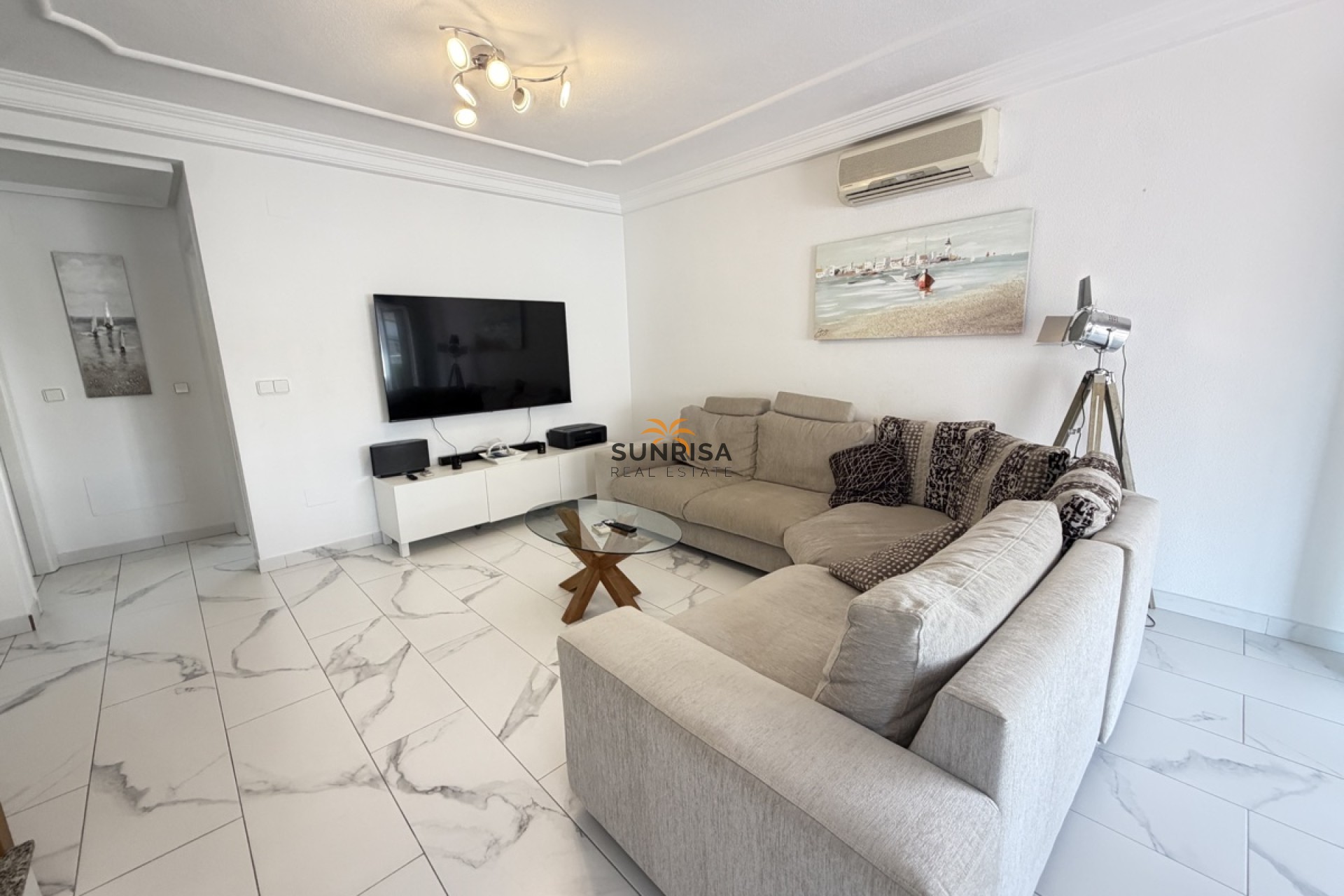 Revente - Villa - Villamartin