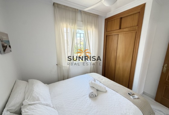 Villa · Revente - Villamartin · Alicante · Espagne