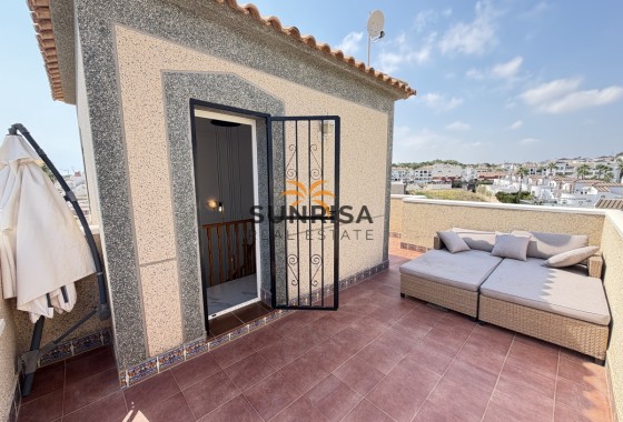 Villa · Revente - Villamartin · Alicante · Espagne