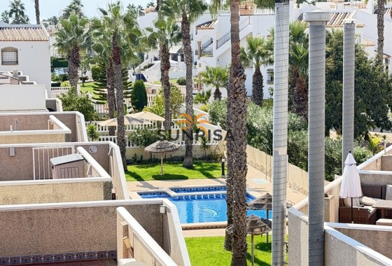 Villa · Revente - Villamartin · Alicante · Espagne