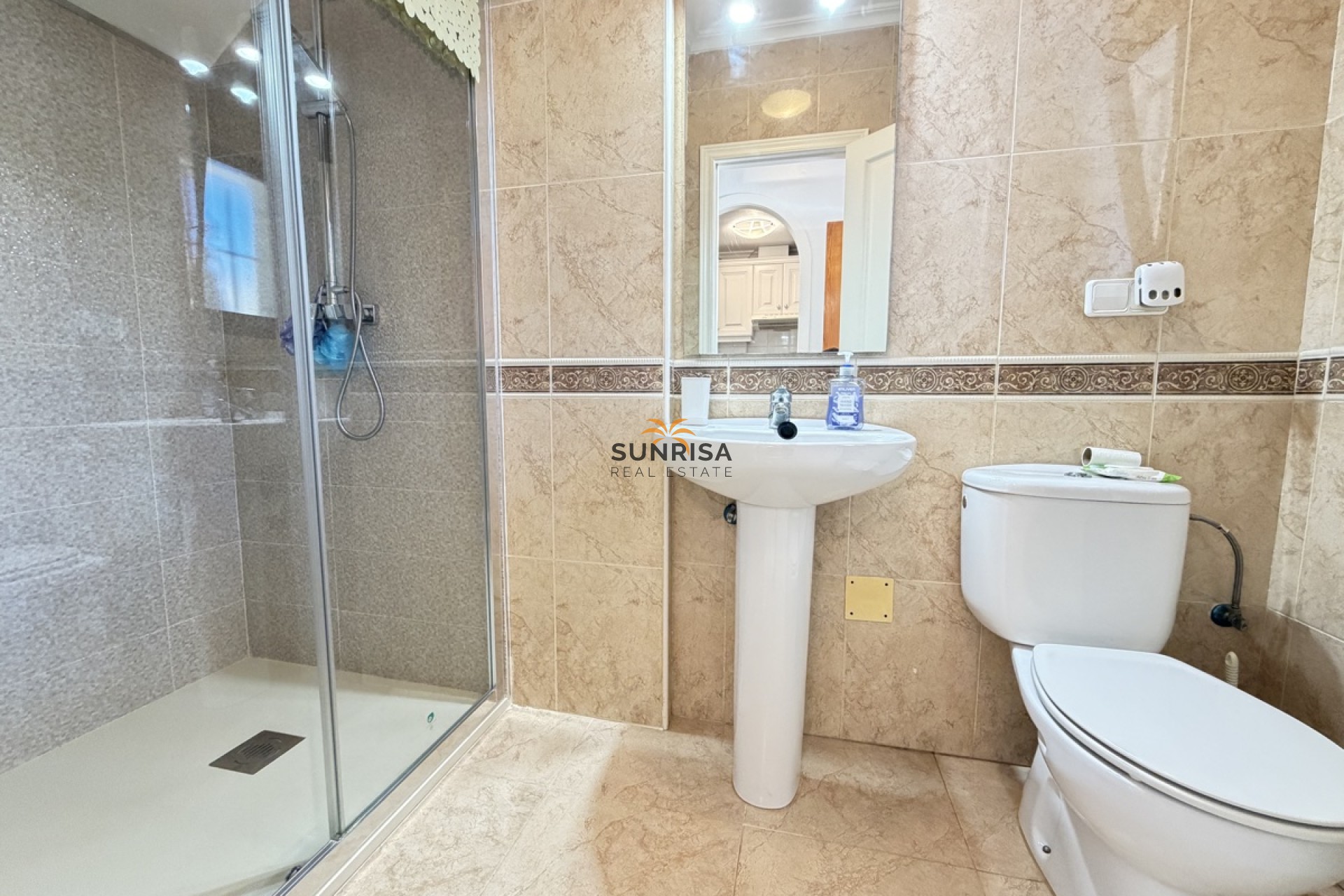 Reventa - Adosado - Campoamor