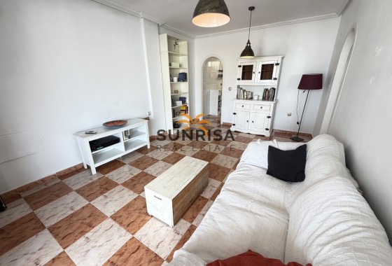 Appartement · Herverkoop - Villamartin · Alicante · Spanje