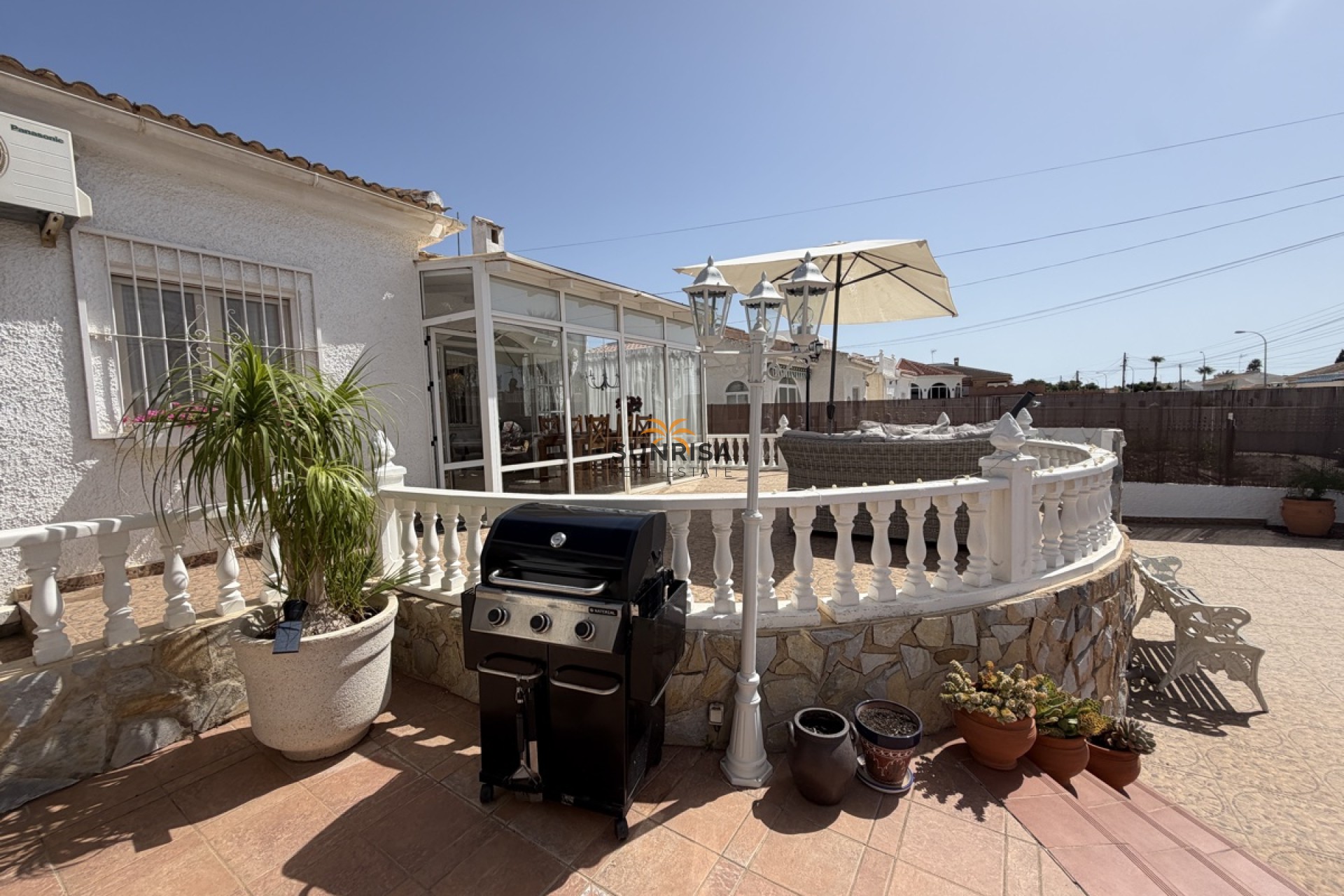 Resale - Bungalow - Torrevieja