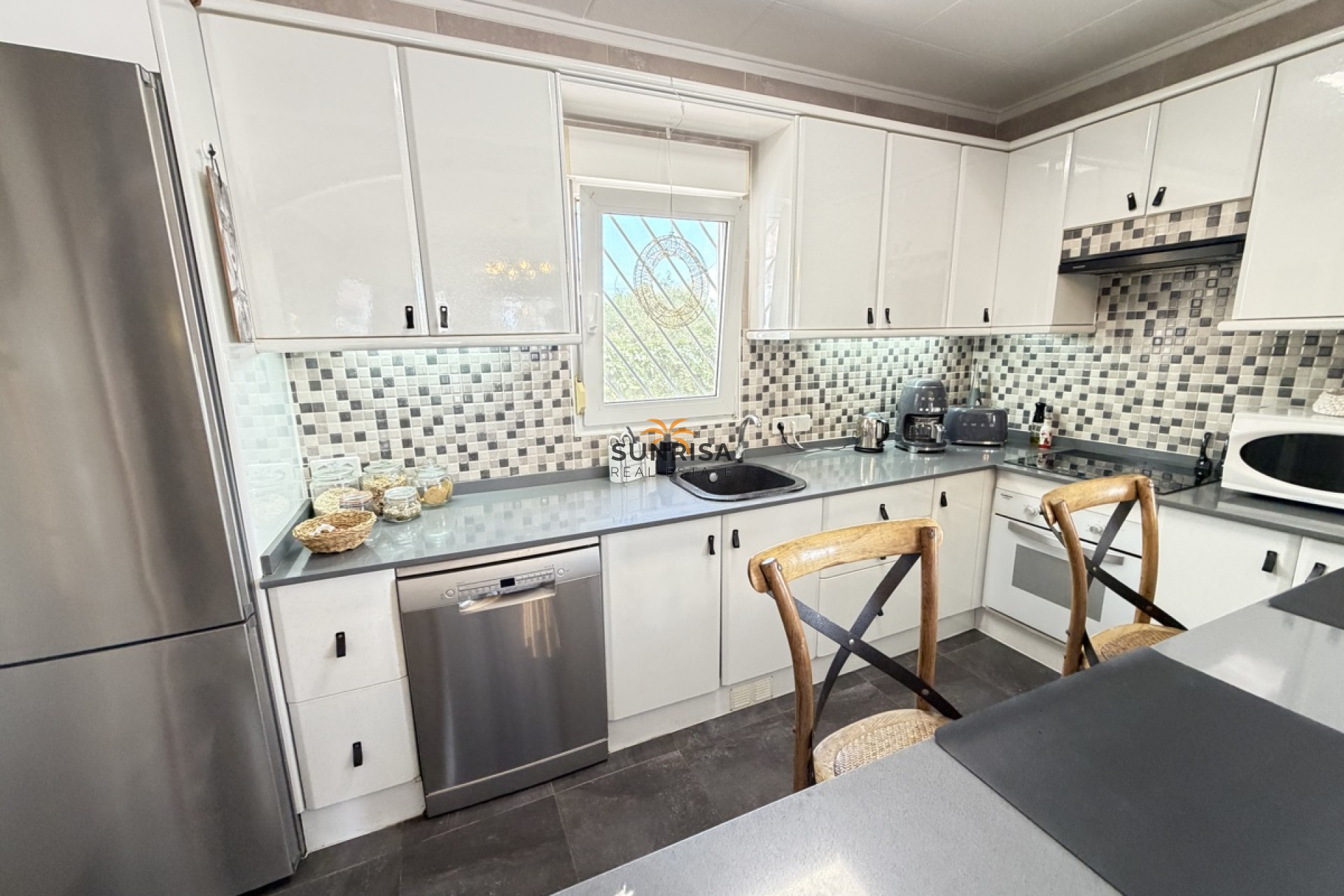 Resale - Bungalow - Torrevieja