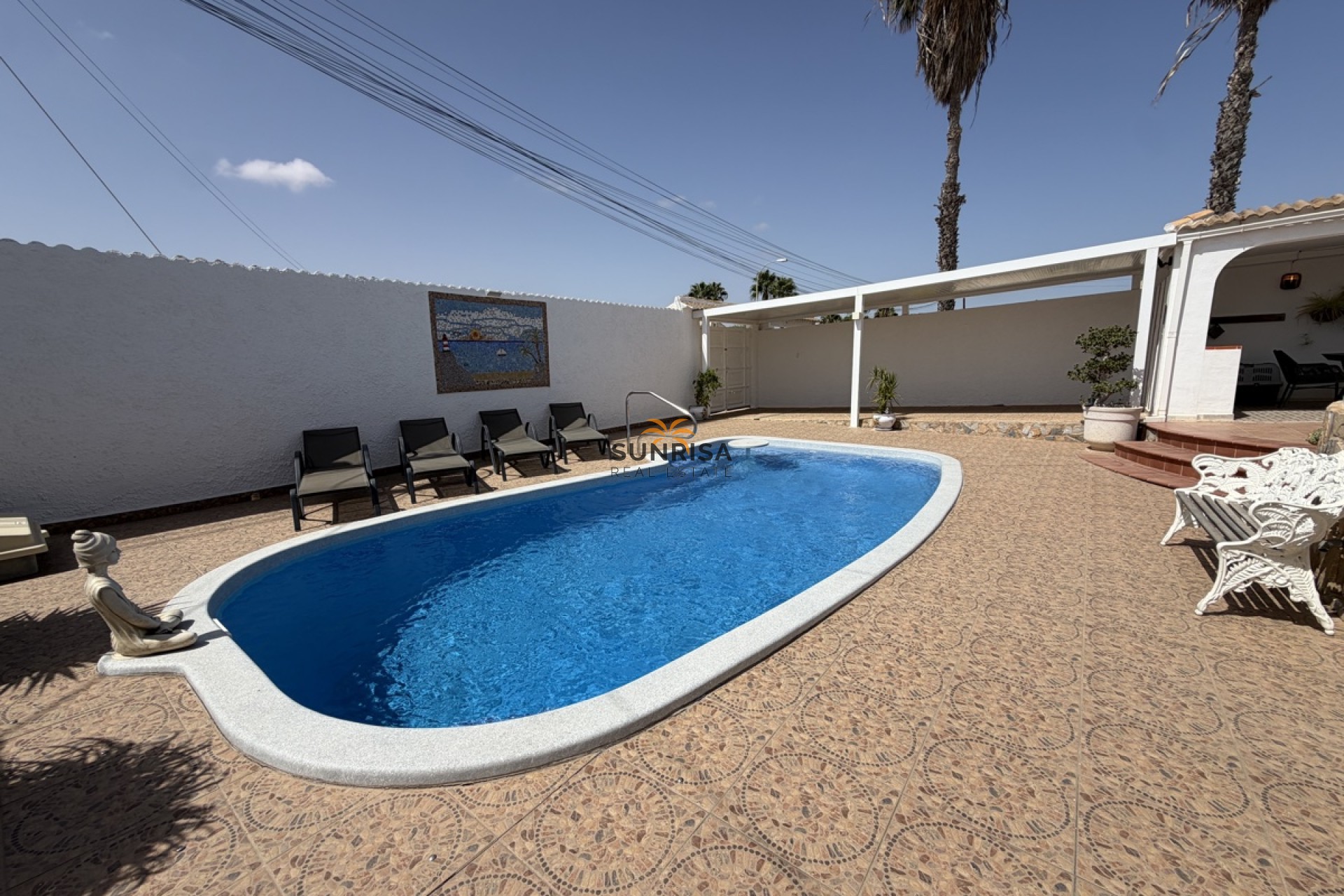 Resale - Bungalow - Torrevieja
