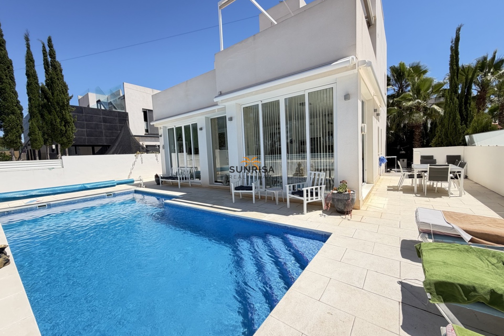 Reventa - Villa - Mil Palmeras