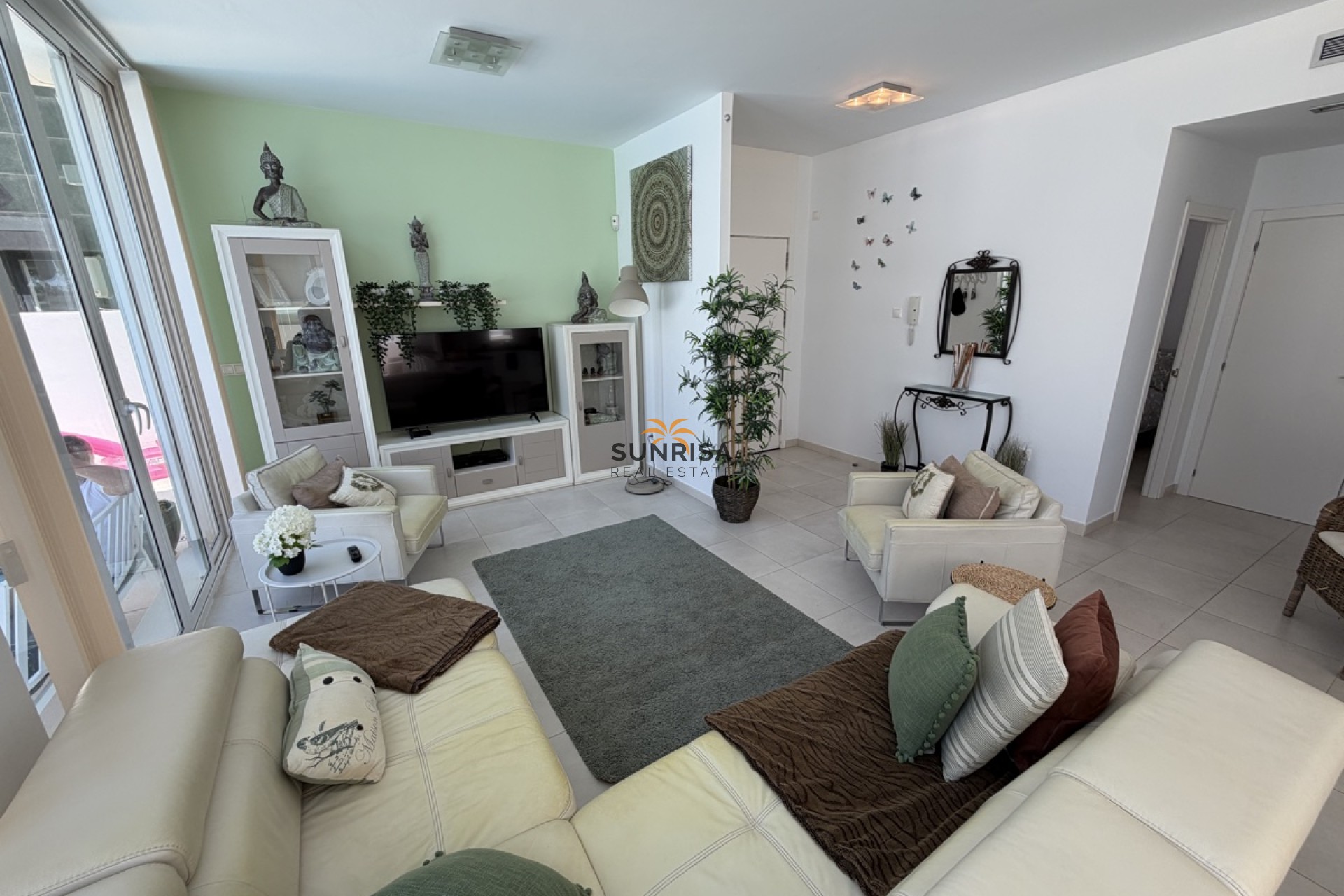 Reventa - Villa - Mil Palmeras