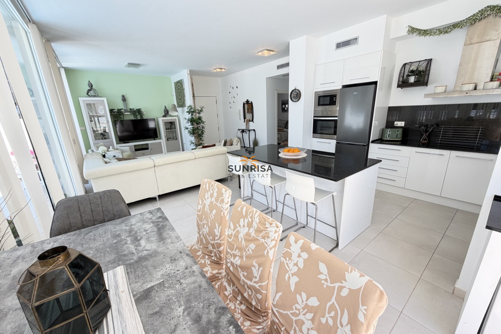 Reventa - Villa - Mil Palmeras