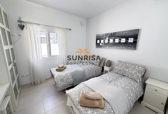 Villa · Reventa - Mil Palmeras · Alicante · España
