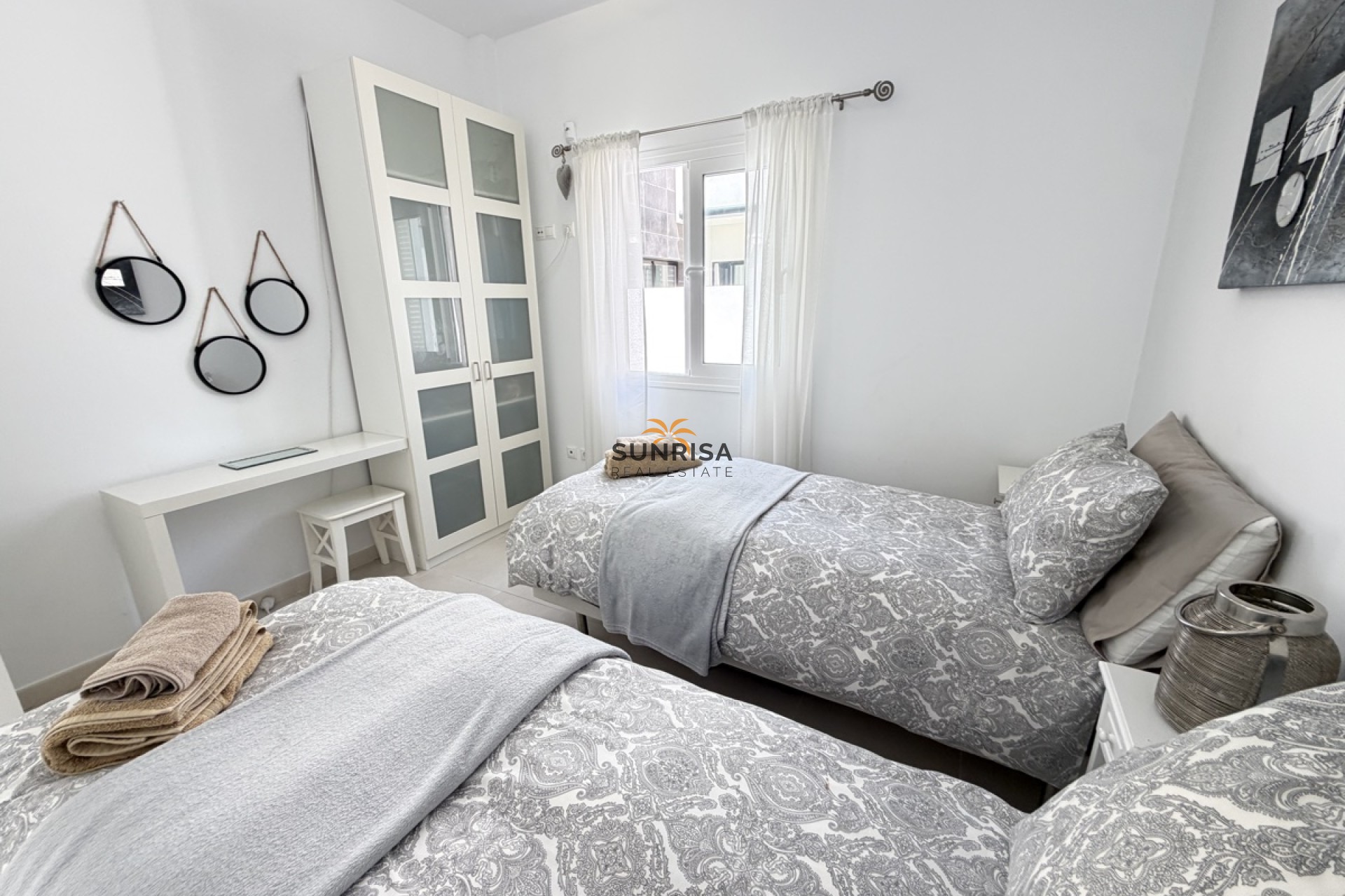 Reventa - Villa - Mil Palmeras