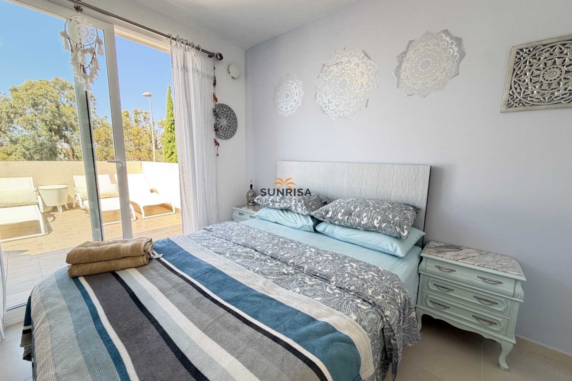Reventa - Villa - Mil Palmeras