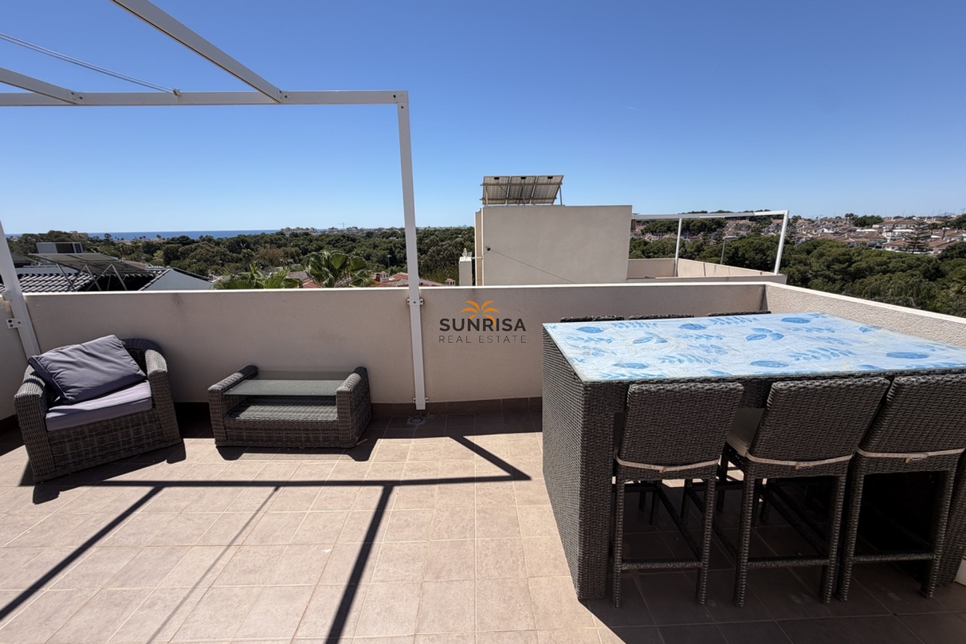 Reventa - Villa - Mil Palmeras