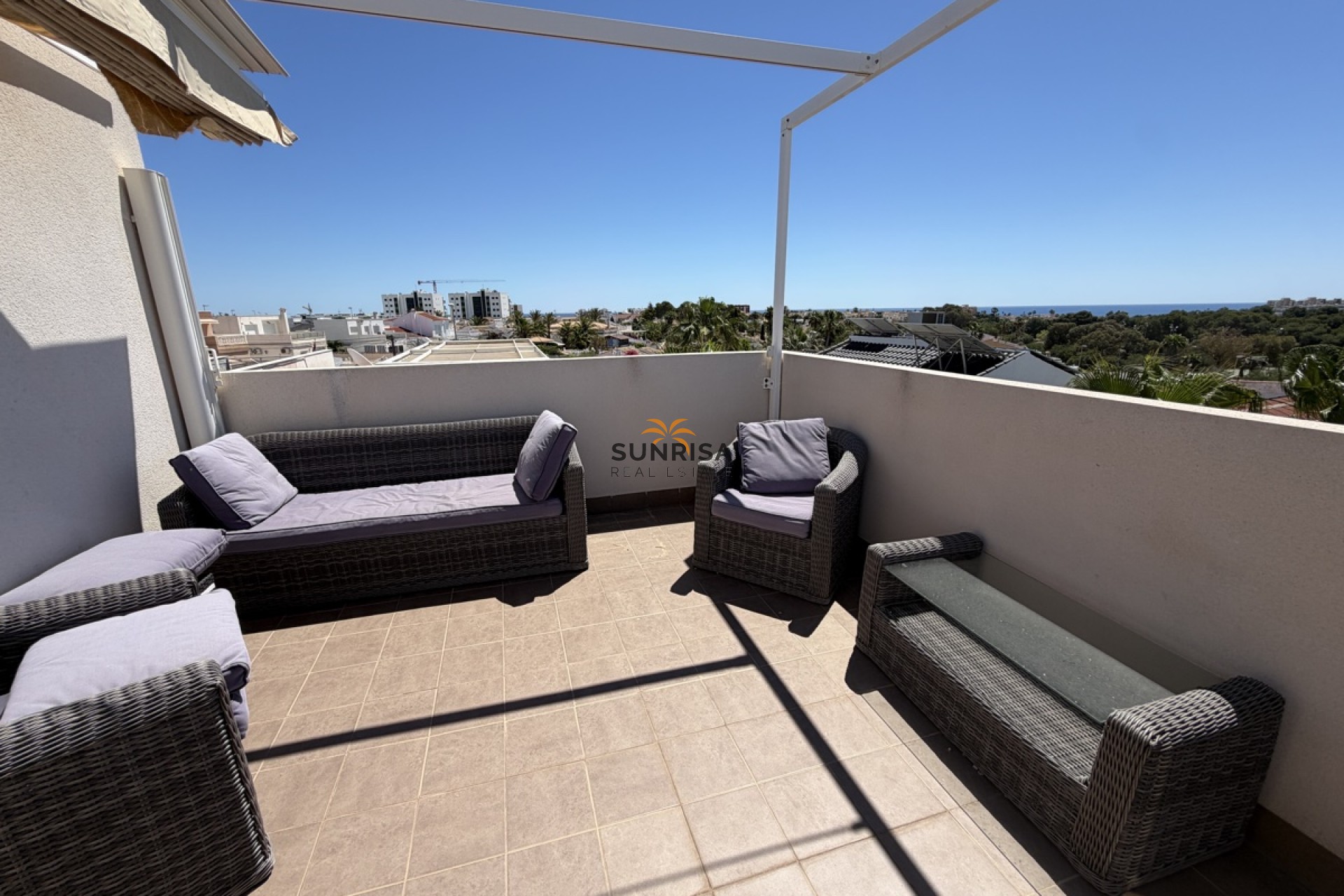 Reventa - Villa - Mil Palmeras